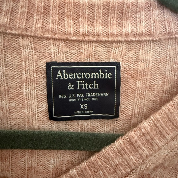 Abercrombie and Fitch Pink Sweater - Picture 2 of 3